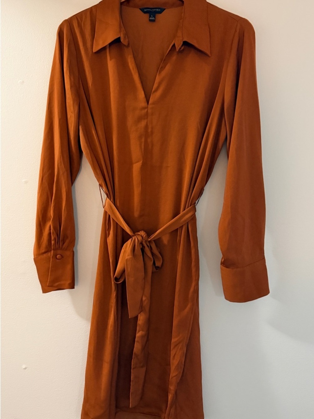 Banana Republic Satin Shirt Dress – Rust Brown – Tie Waist – Size L